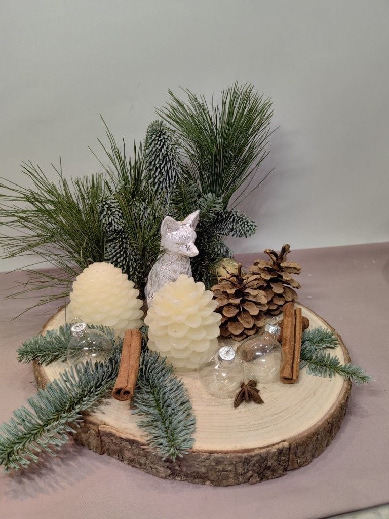 Из спила дерева можно сделать украшения для интерьера. Источник: Pinterest