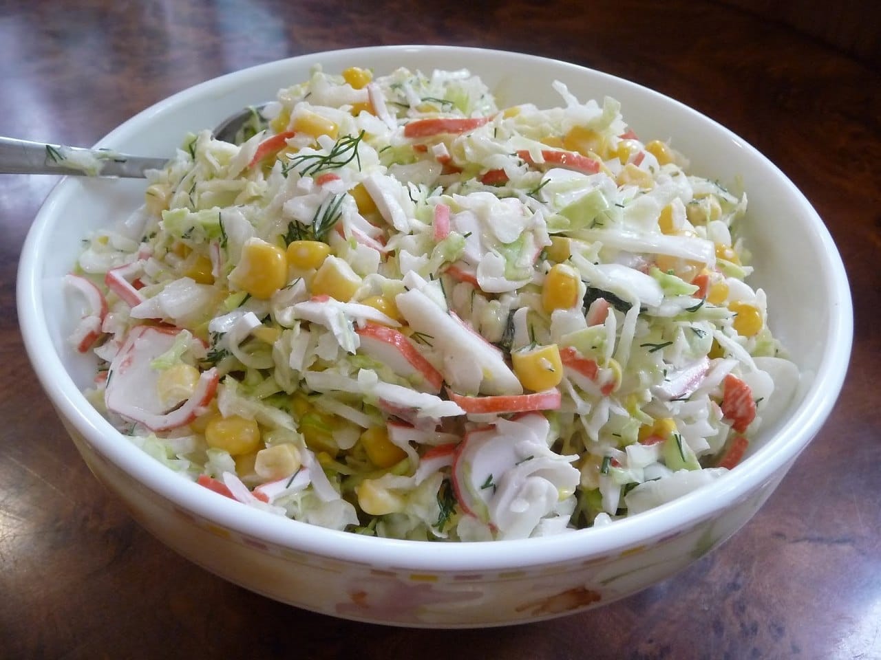 Салат с крабовыми палочками