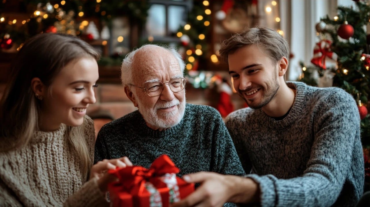 Что подарить тестю на Новый год: лучшие идеи подарков